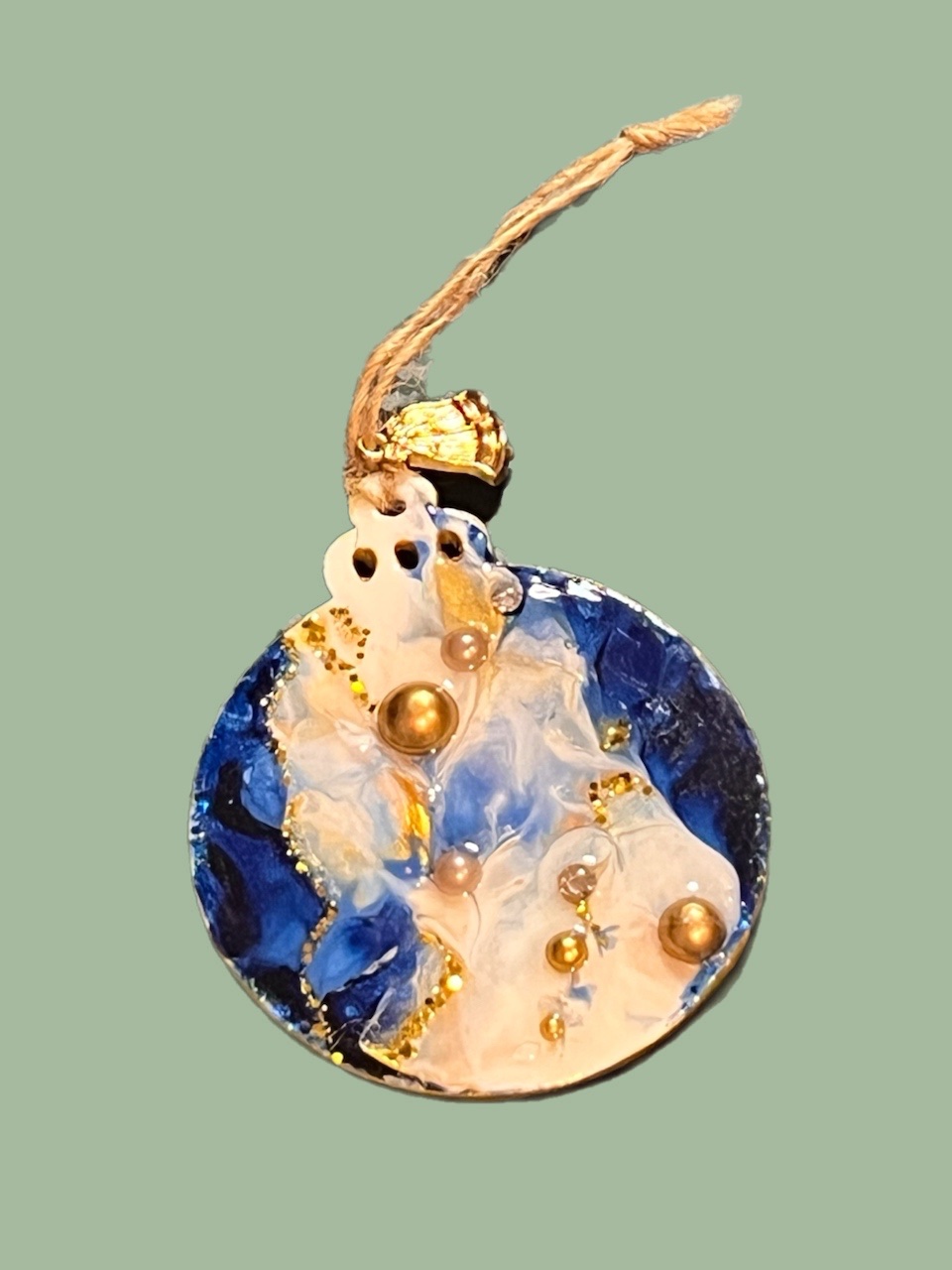 Bauble No. 27, Sapphire & Gold 27, front